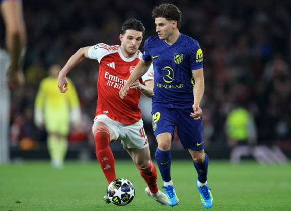 Arsenal FC v Atletico de Madrid - UEFA Champions League 2025 26 Semi Final Second Leg Julian Alvarez of Atletico Madrid and Declan Rice of Arsenal challenge during the UEFA Champions League 2025 26 Semi Final Second Leg match between Arsenal FC and Atletico de Madrid at Arsenal Stadium on May 5, 2026 in London, England. WARNING! This Photograph May Only Be Used For Newspaper And Or Magazine Editorial Purposes. May Not Be Used For Publications Involving 1 player, 1 Club Or 1 Competition Without Written Authorisation From Football DataCo Ltd. For Any Queries, Please Contact Football DataCo Ltd on +44 (0) 207 864 9121 London Arsenal Stadium England United Kingdom Copyright: xAllstarxPicturexLibraryxLtdx