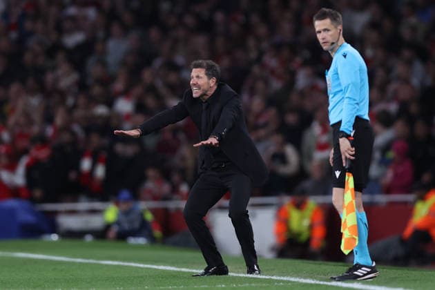 London, England, 5th May 2026. Diego Simeone manager of Atletico Madrid reacts during the Arsenal vs Atletico Madrid UEFA Champions League match at the Emirates Stadium, London. Picture credit should read: David Klein Sportimage EDITORIAL USE ONLY. No use with unauthorised audio, video, data, fixture lists, club league logos or live services. Online in-match use limited to 120 images, no video emulation. No use in betting, games or single club league player publications. SPI_122_DK_Arsenal_Athletico_Madrid SPI-4781-0122