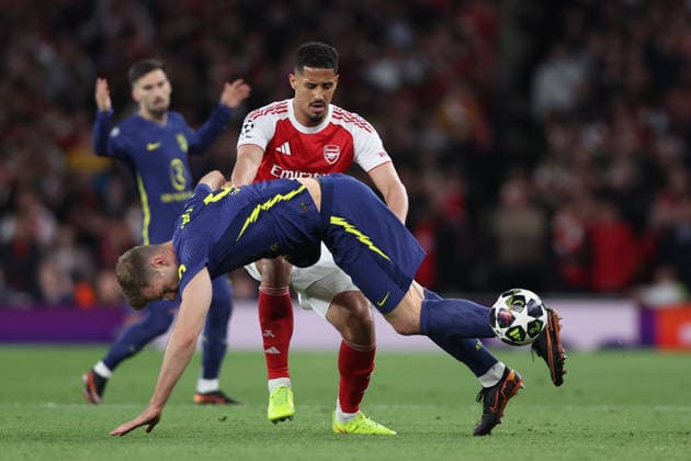 London, England, 5th May 2026. Alexander Sorloth of Atletico Madrid and William Saliba of Arsenal challenge for the ball during the Arsenal vs Atletico Madrid UEFA Champions League match at the Emirates Stadium, London. Picture credit should read: David Klein Sportimage EDITORIAL USE ONLY. No use with unauthorised audio, video, data, fixture lists, club league logos or live services. Online in-match use limited to 120 images, no video emulation. No use in betting, games or single club league player publications. SPI_130_DK_Arsenal_Athletico_Madrid SPI-4781-0130