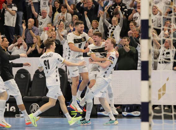 photo cheering after the final whistle by the players from Kiel , happy with Lukas ZERBE Kiel and left Harald Reinkind Handball Men on Tue 05 05 2026 Mens EHF European League , THW Kiel RK Nexe Nasice