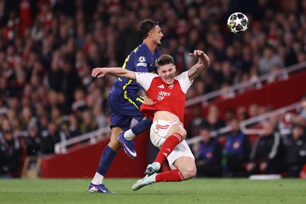 Arsenal gegen Atletico Madrid 05. Mai 2026, London UEFA Champions League Halbfinale Rückspiel Arsenal gegen Atletico Madrid Marc Pubill von Atletico Madrid und Viktor Gyokeres von Arsenal Foto Jacques Feeney Abseits London UK  Copyright: xJacquesxFeeneyx xOffsidexOffside