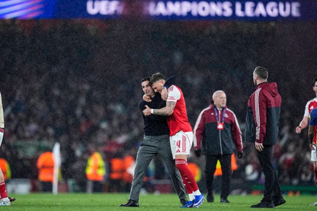 May 5, 2026, London, London, England: Ben White and Mikel Arteta, head coach of Arsenal FC, celebrate the victory and their place in the final during the UEFA Champions League 2025 26 Semi Final Second Leg match between Arsenal FC and Atletico de Madrid at Emirates Stadium on May 05, 2026, in London, England. Arsenal FC V Atletico De Madrid - UEFA Champions League 2025 26 Semi Final Second Leg  - ZUMAa181 20260505_zaa_a181_269 Copyright: xDennisxAgyemanx