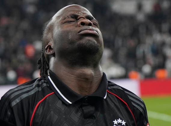 ISTANBUL, TURKEY - MAY 5: unior Olaitan (C), who conceded a penalty in the dying minutes of the match and was visibly distraught after his team™s defeat at the final whistle after the Ziraat Turkish Cup Semi Final match between Besiktas JK and Konyaspor at Tupras Stadium on May 5, 2026 in Istanbul, Turkey. (Photo by Seskimphoto ) Besiktas v Konyaspor - Ziraat Turkish Cup Semi Final 
