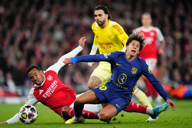 Arsenal FC v Atletico de Madrid - UEFA Champions League 2025 26 Semi Final Second Leg Giuliano Simeone centre-forward of Atletico de Madrid and Argentina and Gabriel centre-back of Arsenal and Brazil during the UEFA Champions League 2025 26 Semi Final Second Leg match between Arsenal FC and Atletico de Madrid at Arsenal Stadium on May 5, 2026 in London, England. London England United Kingdom  Copyright: xJosexBretonx originalFilename:bretonhernandez-arsenalf260505_npsyc.jpg