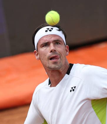 (260506) -- ROME, May 6, 2026 -- Daniel Altmaier eyes the ball during the men s singles first round match between Zhang Zhizhen of China and Daniel Altmaier of Germany at the ATP, Tennis Herren Italian Open in Rome, Italy, May 6, 2026. ) (SP)ITALY-ROME-TENNIS-ATP-ITALIAN OPEN-ZHANG ZHIZHEN VS DANIEL ALTMAIER LixJing 