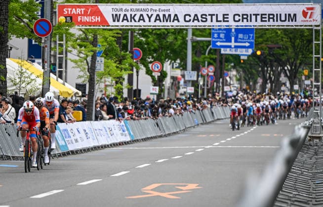 James Gardner Wins The 2026 Wakayama Castle Criterium WAKAYAMA, JAPAN - MAY 6: The five-man breakaway group led by Cameron Scott of Li Ning Star compete in the Wakayama Castle Criterium, the opening pre-event of the 26th Tour de Kumano, on May 6, 2026, in Wakayama City, Japan. Wakayama Japan  Copyright: xArturxWidakx originalFilename:widak-jamesgar260506_np3Kv.jpg