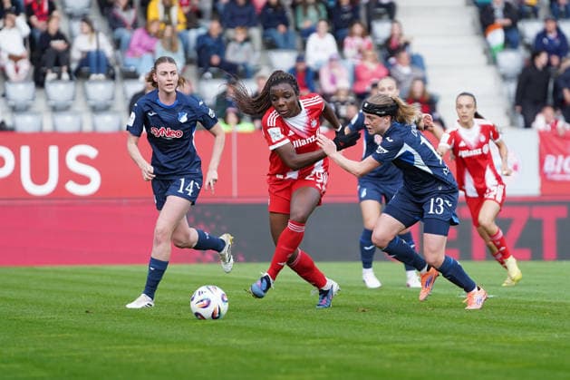 Edna Imade 29 Bayern and Wielle Douma 13 Hoffenheim in action at the Google Pixel Womens Bundesliga match FC Bayern Munich TSG Hoffenheim on 06 05 2026 Munich FC Bayern Campus Bayern Germany