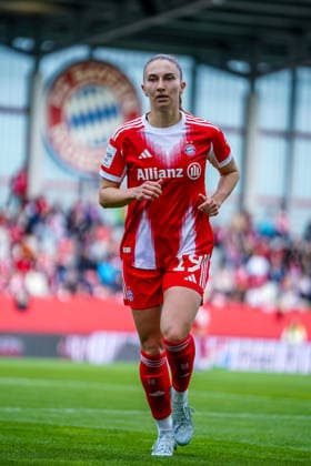 Katharina Naschenweng 19 FC Bayern at the Google Pixel Womens Bundesliga match FC Bayern Munich TSG Hoffenheim on 06 05 2026 Munich FC Bayern Campus Bayern Germany