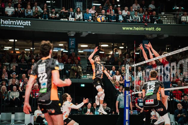 VBL SVG Lüneburg vs Berlin Recycling Volleys, 06 05 2026 Ruben Schott Berlin Recycling Volleys, 13 Volleyball Bundesliga, Playoffs, Final, Match 3 SVG Lüneburg vs Berlin Recycling Volleys on 06 05 2026 at the LKH Arena, Lüneburg Copyright: xBEAUTIFULxSPORTS Tonhäuserx