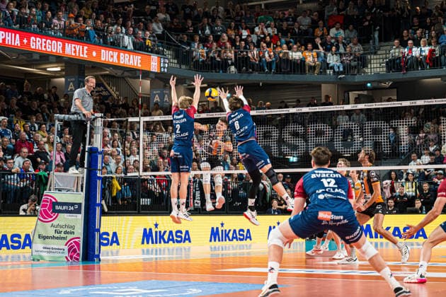 Volleyball I Men I Season 2025 2026 I Bundesliga I Final I SVG Lüneburg Berlin Recycling Volleys I 06 05 2026 Block Daniel Gruvaeus 2, SVG Lüneburg and Jackson Clifford Howe 6, SVG Lüneburg Copyright: xLobeca Björn-OlexKehmx