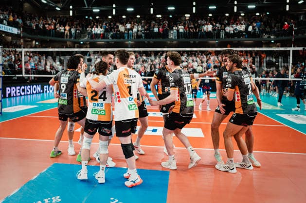 VBL SVG Lüneburg vs Berlin Recycling Volleys, 06 05 2026 BR Volleys are German champions Volleyball Bundesliga, Playoffs, Final, Game 3 SVG Lüneburg vs Berlin Recycling Volleys on 06 05 2026 in the LKH Arena, Lüneburg Copyright: xBEAUTIFULxSPORTS Tonhäuserx