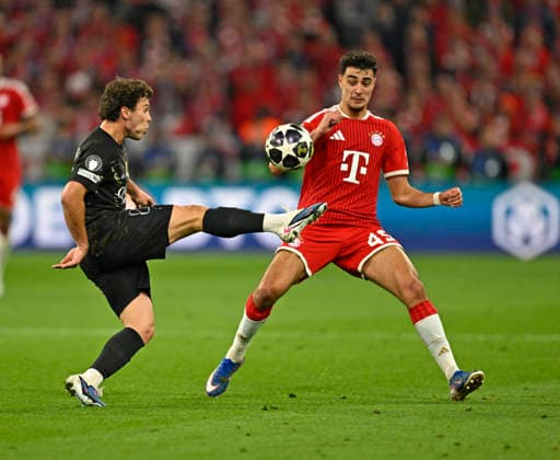06 05 2026, Football UEFA Championsleague 2025 2026 semi-final second leg, FC Bayern Munich Paris St Germain, at Allianz Arena Munich, v l Joao Neves FC Paris Saint Germain vs Aleksandar Pavlovic FC Bayern Munich DFL and DFB regulations prohibit any use of photographs as image sequences and or quasi video