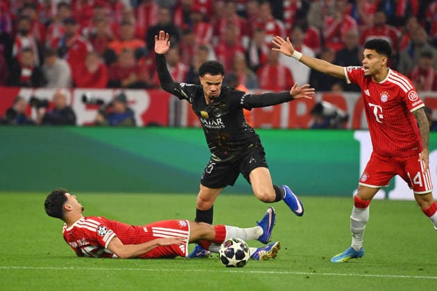 from right Luis DIAZ Bayern Muenchen , MARQUINHOS PSG , Aleksandar PAVLOVIC Bayern Muenchen , action,duel football Champions League,season 2025 26, semi-final FC Bayern Muenchen Paris Saint Germain PSG on 06 05 2026 A L L I A N Z A R E N A