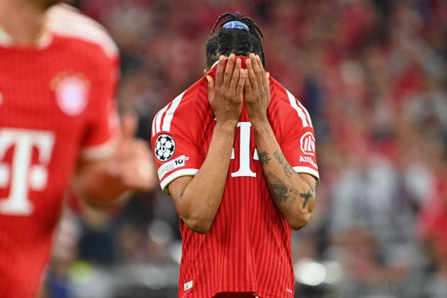 Michael OLISE Bayern Muenchen, disappointment, frustration, disappointed, frustrated, dejected, action, single image, cropped single motif, half figure, half figure Football Champions League, season 2025 26, semi-final FC Bayern Muenchen Paris Saint Germain PSG on 06 05 2026 A L L I A N Z A R E N A