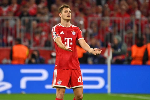 Josip STANISIC Bayern Muenchen , Disappointment,frustration,disappointed,frustrated,dejected,action,single image,cropped single motif,half figure,half figure Football Champions League,season 2025 26, semi-final FC Bayern Muenchen Paris Saint Germain PSG on 06 05 2026 A L L I A N Z A R E N A