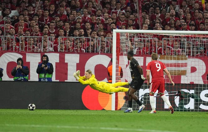 Matvey Safonov FC Paris Saint Germain saves during Bayern Munich and PSG, UEFA Champions League Semi final, at Allianz Arena, Munich, Germany on May 6, 2026 Thor Wegner DeFodi Images Photo by DeFodi Images