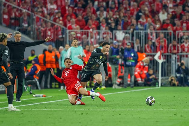Jamal Musiala FC Bayern Muenchen, 10 in duel with Warren Zaire Emery Paris St Germain, 33 , GER, FC Bayern Muenchen vs Paris St Germain, Football, UEFA Champions League, Semi-final, second leg, 2025 2026 season, 06 05 2026, GER, FC Bayern Muenchen vs Paris St Germain, Football, UEFA Champions League, Semi-final, second leg, 2025 2026 season, 06 05 2026 Muenchen Copyright: xEibner-Pressefoto JennixMaulx EP_JML