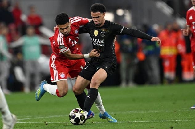 FC Bayern Munich v PSG - UEFA Champions League MUNICH, GERMANY - MAY 6: Luis Dias (L) of Bayern Munich in action during the UEFA Champions League Semi-Final Second Leg match between FC Bayern Munich and Paris Saint-Germain at Football Arena Munich in Munich, Germany, on May 6, 2026. Halil Sagirkaya Anadolu Munich Germany. Editorial use only. Please get in touch for any other usage.  Copyright: x2026xAnadoluxHalilxSagirkayax