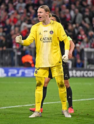 06 05 2026, Football UEFA Championsleague 2025 2026 semi-final second leg, FC Bayern Munich Paris St Germain, in the Allianz Arena Munich, goalkeeper Matvey Safonov FC Paris Saint Germain cheers DFL and DFB regulations prohibit any use of photographs as image sequences and or quasi video