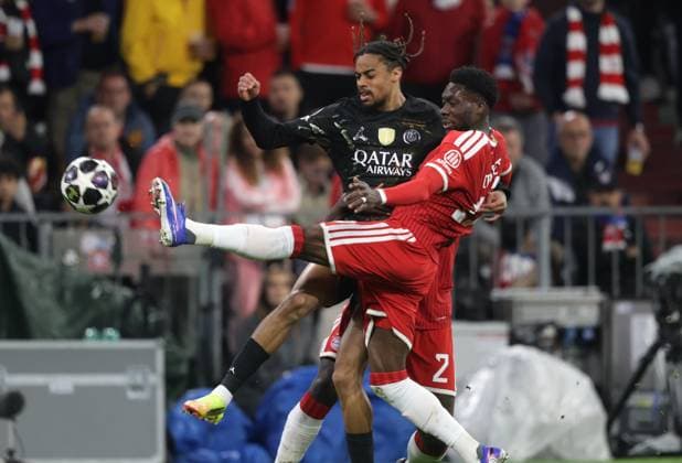 Paris 29 Bradley BARCOLA in a duel with Bayerns 19 Alphonso DAVIES Football Bayern Paris Football Champions League, FC Bayern Munich Paris Saint Germain, semi-final, second leg, 2025 2026 season, on 6 05 2026 in Munich, A L L I A N Z A R E N A, Germany Source Copyright Credit Oryk HAIST xFUSSBALL-BAYERN-PARISx