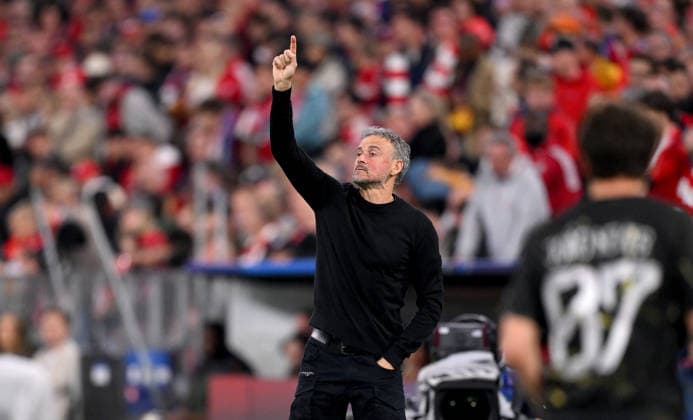 FOOTBALL CHAMPIONS LEAGUE SEASON 2025 2026 Semi-final second leg 06 05 2026 FC Bayern Munich Paris Saint Germain Coach Luis Enrique Paris Saint Germain