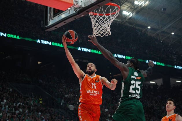 May 6, 2026, Athens, Athens, Greece: during the EuroLeague Playoffs Game 3 between Panathinaikos and Valencia at Telekom Center Athens in Athens, Greece on May 6, 2026. EuroLeague Playoffs: Panathinaikos Vs Valencia  - ZUMAa226 20260506_zip_a226_011 Copyright: xGiorgosxArapekosx