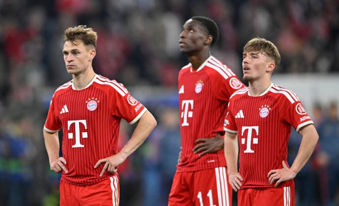 after the match Joshua Kimmich FC Bayern Muenchen FCB 06 Nicolas Jackson FC Bayern Muenchen FCB 11 Lennart Karl Bayern Muenchen FCB 42 FC Bayern Muenchen FCB vs Paris Saint Germain PSG CL Champions League semi-final second leg 06 05 2026 DFL REGULATIONS PROHIBIT ANY USE OF PHOTOGRAPHS AS IMAGE SEQUENCES AND OR QUASI VIDEO FC Bayern Muenchen FCB vs Paris Saint Germain PSG CL Champions League