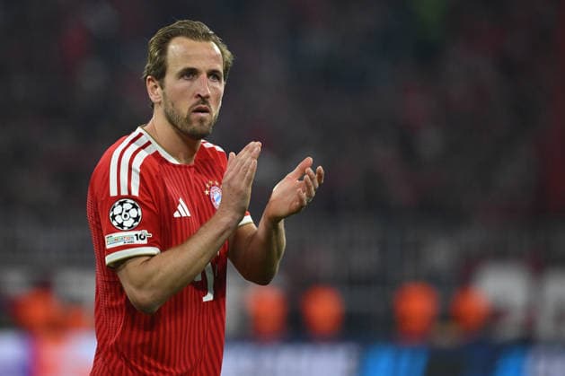 06 05 2026, xemx, Football UEFA Champions League 1 2 Final, FC Bayern Muenchen Paris St Germain v l Harry Kane FC Bayern Muenchen Disappointed, sad, frustrated, helpless, DFL DFB REGULATIONS PROHIBIT ANY USE OF PHOTOGRAPHS as IMAGE SEQUENCES and or QUASI VIDEO Muenchen