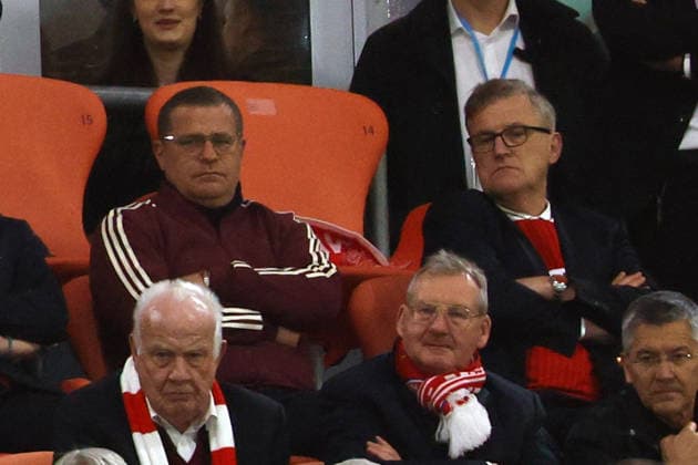 06 05 2026, xjrdrx, Football UEFA Champions League 1 2 Final, FC Bayern Muenchen Paris St Germain v l Football Official Sport Board Member Max Eberl Bayern Muenchen Chairman Jan Christian Dreesen FC Bayern Muenchen Disappointed, sad, frustrated, helpless, DFL DFB REGULATIONS PROHIBIT ANY USE OF PHOTOGRAPHS as IMAGE SEQUENCES and or QUASI VIDEO Muenchen