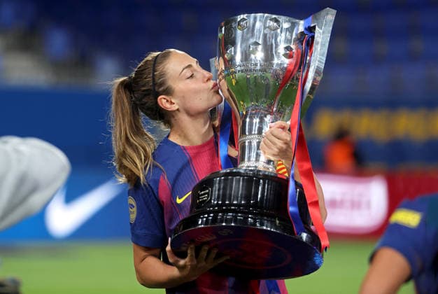 FC Barcelona, Barca Femeni v Levante UD Femenino - Liga F Moeve Alexia Putellas celebrates the Liga F Moeve title at the end of the match between FC Barcelona Femeni and Levante UD Femenino at the Johan Cruyff Stadium in Barcelona, Spain, on May 6, 2026. Barcelona Barcelona Spain  Copyright: xUrbanandsportx originalFilename:urbanandsport-fcbarcel260506_npjR0.jpg
