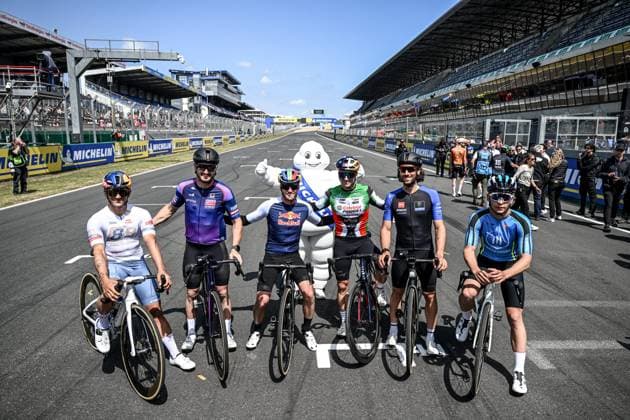 MotoGP Cycling Challenge PHOTOPQR OUEST FRANCE Martin ROCHE ; Le Mans ; 07 05 2026 ; Ce jeudi 07 mai 2026 , le motoGP Cycling challenge lors du Michelin Grand Prix de France moto ( MotoGP Moto GP ) sur le circuit Bugatti du Mans ( Le Mans Sarthe Pays de la Loire ) Le courreur cycliste de la Red Bull-Bora-Hansgrohe Primož Roglic Primoz Roglic était invité tout comme l ex coureur cycliste Mark Cavendish , pour participer au MotoGP Cycling Challenge aux côtés de pilote de MotoGP comme Jorge Martin ( Aprilia Racing ) , Alex Rins ( Monster Energy Yamaha MotoGP ) , Johann Zarco ( n05 Castrol Honda LCR ), Jack Miller ( Prima Pramac Yamaha MotoGP ) Raul Fernandez ( Trackhouse Motogp Team ) Alex Rins ( Monster Energy Yamaha MotoGP ) ici ( de g à d) Jorge Martin ( Aprilia Racing ) , Jack Miller ( Prima Pramac Yamaha MotoGP ) Brad Binder ( Red Bull KTM Factory Racing ) ,Johann Zarco ( n05 Castrol Honda LCR ) Alex Rins ( Monster Energy Yamaha MotoGP ) et Raul Fernandez ( Trackhouse Motogp Team ) Photographe : Martin ROCHE Ouest-France MotoGP cycling challenge at Le Mans in May 7, 2026 Le Mans FRANCE France  Copyright: xPHOTOPQR OUESTxFRANCE MAXPPPxMartinxROCHEx 20260507OFR2849 20260507OFR2849