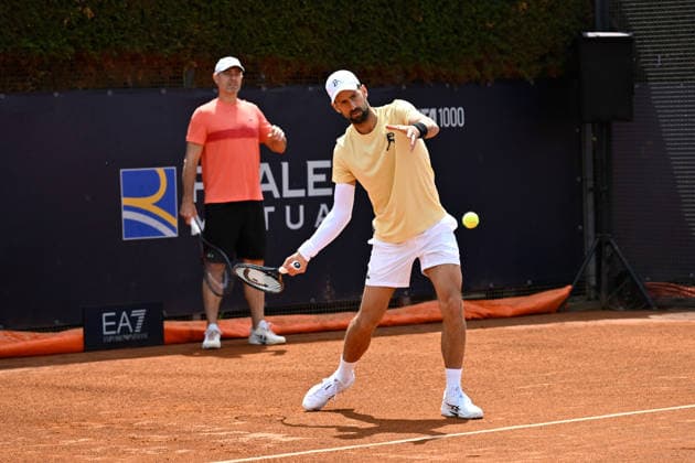 Foto IPP Cavaliere Emiliano. Roma 07 05 2026. Tennis Internazionali d Italia 2026. Nella foto: Novak Djokovic in allenamento. Italy Photo Press - World Copyright italy ITALY  Copyright: xR4924_italyphotopressx
