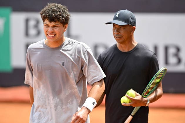 Foto IPP Cavaliere Emiliano. Roma 07 05 2026. Tennis Internazionali d Italia 2026. Nella foto: Ben Shelton e Bryan Shelton padre e allenatore. Italy Photo Press - World Copyright italy ITALY  Copyright: xR4924_italyphotopressx