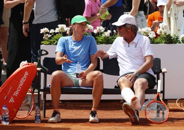 May 7, 2026, Rome, Celestynow, Italy: IGA SWIATEK of Poland and her coach FRANCISCO ROIG of Spain during practise session on tennis tournament WTA, Tennis Damen 1000 Internazionali BNL DÃ¢â‚¬â ¢Italia, Rome, Italy. Tennis, Internazionali BNL DÃ¢â‚¬â ¢Italia 2026 - Iga Swiatek, Francisco Roig  - ZUMAc278 20260507_zsp_c278_007 Copyright: xMarcinxCholewinskix