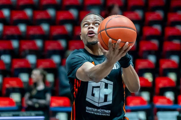 Chemnitz, Germany 07 May 2026 1 BBL 2025 2026 Sp 33 Niners Chemnitz vs Skyliners Frankfurt In the picture Eric Washington 99 throwing in Copyright: xFotostandx xNachtigallx