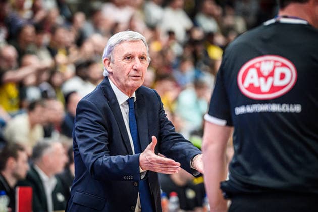 Svetislav Pesic FC Bayern Basketball, Head Coach critical look at the referee GER, MHP Riesen Ludwigsburg vs FC Bayern Muenchen Basketball, Basketball Bundesliga, easycredit BBL, 33 Matchday, Season 2025 2026, 07 05 2026 GER, MHP Riesen Ludwigsburg vs FC Bayern Muenchen Basketball, Basketball Bundesliga, easycredit BBL, 33 Matchday, Season 2025 2026, 07 05 2026 Ludwigsburg Copyright: xSandyxDinkelackerx EP_SDR