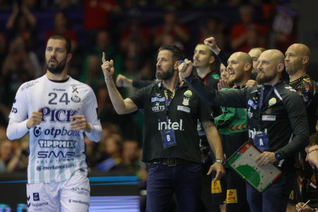07 05 2026, xtgx, Handball, EHF Champions League 1 4 Final, SC Magdeburg Pick Szeged v l Bennet Wiegert Magdeburg, coach jubilation, goal celebration, celebrate the goal, celebration Magdeburg