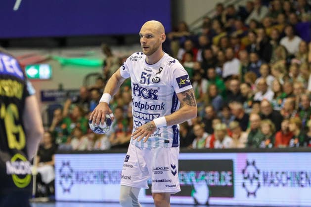 07 05 2026, xgox, Handball EHF Champions League 1 4 Final SC Magdeburg Pick Szeged v l Borut Mackovsek Szeged, 51 on the ball, plays the ball Magdeburg