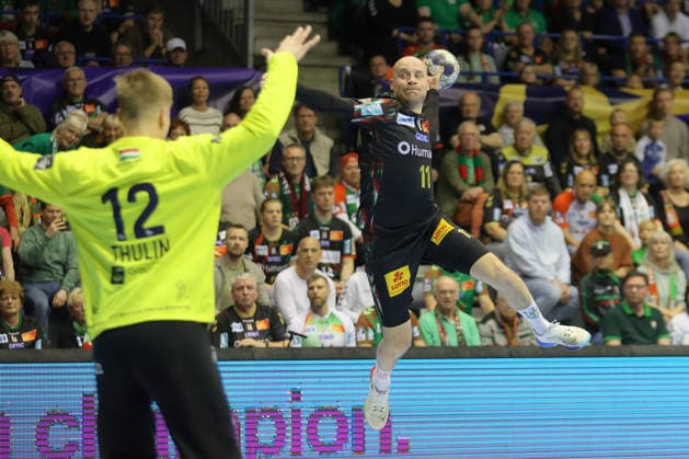 07 05 2026, xtgx, Handball, EHF Champions League 1 4 Final, SC Magdeburg Pick Szeged v l Daniel Pettersson Magdeburg, 11 throws goal, goal scorer, scores goal, scores the goal Magdeburg