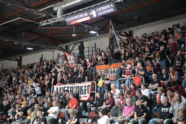 easyCredit Basketball Bundesliga, 33 Matchday, Niners Chemnitz Frankfurt Skyliners 07 05 2026 from 18 30 h Chemnitz, Chemnitz Arena In the photo Fanblock Niners Chemnitz easyCredit Basketball Bundesliga, 33 Matchday, Niners Chemnitz Frankfurt Skyliners Chemnitz Saxony Germany Copyright: xEHLxMedia MichelxKöhlerx 20260705-Niners Chemnitz-Frankfurt Skyliners_002