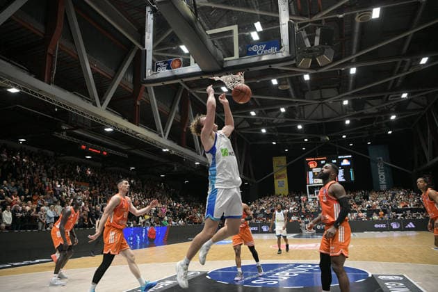 easyCredit Basketball Bundesliga, 33 Matchday, Niners Chemnitz Frankfurt Skyliners 07 05 2026 from 18 30 h Chemnitz, Chemnitz Arena In the photo Frankfurt Skyliners easyCredit Basketball Bundesliga, 33 Matchday, Niners Chemnitz Frankfurt Skyliners Chemnitz Saxony Germany Copyright: xEHLxMedia MichelxKöhlerx 20260705-Niners Chemnitz-Frankfurt Skyliners_026