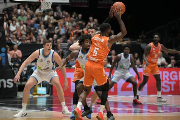 easyCredit Basketball Bundesliga, 33 Matchday, Niners Chemnitz Frankfurt Skyliners 07 05 2026 from 18 30 h Chemnitz, Chemnitz Arena Im Foto Cory Davis 5 easyCredit Basketball Bundesliga, 33 Matchday, Niners Chemnitz Frankfurt Skyliners Chemnitz Saxony Germany Copyright: xEHLxMedia MichelxKöhlerx 20260705-Niners Chemnitz-Frankfurt Skyliners_061