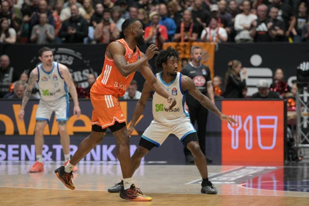 easyCredit Basketball Bundesliga, Matchday 33, Niners Chemnitz Frankfurt Skyliners 07 05 2026 from 18 30 h Chemnitz, Chemnitz Arena In the photo John Newman III 9 easyCredit Basketball Bundesliga, Matchday 33, Niners Chemnitz Frankfurt Skyliners Chemnitz Saxony Germany Copyright: xEHLxMedia MichelxKöhlerx 20260705-Niners Chemnitz-Frankfurt Skyliners_072