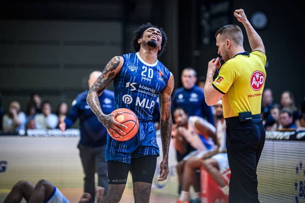 easycredit BBL Basketball Bundesliga 2025 2026 33 Matchday 07 05 2026 Science City Jena vs MLP Academics Heidelberg Michael Weathers Heidelberg , pain, emotion after foul Sparkassen Arena