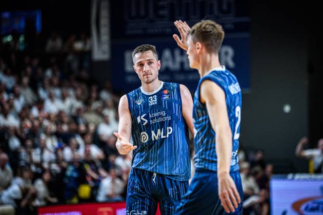 easycredit BBL Basketball Bundesliga 2025 2026 33 Matchday 07 05 2026 Science City Jena vs MLP Academics Heidelberg v li clap off Ryan Mikesell and Niklas Würzner, Heidelberg Sparkassen Arena