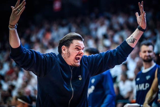 easycredit BBL Basketball Bundesliga 2025 2026 33 Matchday 07 05 2026 Science City Jena vs MLP Academics Heidelberg Heidelberg coach Carlo Finetti cheers on highly emotionally, Portrait Sparkassen Arena