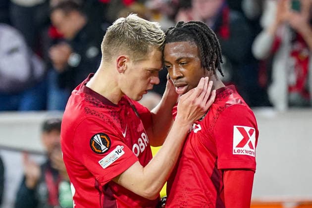 Germany Soccer Europa League 2025 2026, semi-final SC Freiburg vs Sporting Braga Europa Park Stadion Freiburg Goal and goal celebration to 2-0 by Johan Manzambi SC Freiburg, 44 Joy, emotions, jubilation, with Matthias Ginter SC Freiburg, 28 Copyright: xJOERANxSTEINSIEKx