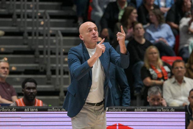 easyCredit Basketball Bundesliga, Matchday 33, Niners Chemnitz Frankfurt Skyliners 07 05 2026 from 18 30 h Chemnitz, Chemnitz Arena In the photo Head Coach Rodrigo Pastore easyCredit Basketball Bundesliga, Matchday 33, Niners Chemnitz Frankfurt Skyliners Chemnitz Saxony Germany Copyright: xEHLxMedia MichelxKöhlerx 20260705-Niners Chemnitz-Frankfurt Skyliners_078