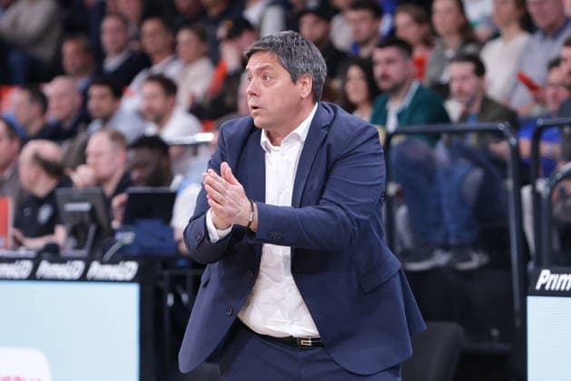 2026 05 07 xfsx GER,Hamburg,1 Basketballl Bundesliga, easyCredit BBL,Veolia Towers Hamburg vs Fitness First Wuerzburg Baskets, in the Inselpark Arena , v l Coach Sasa Filipovski Wuerzburg Baskets disappointed, disappointed looking, dissapointed, sad, frustrated, frustrated, frustrated Copyright: HMBxMedia FernandoxSoares