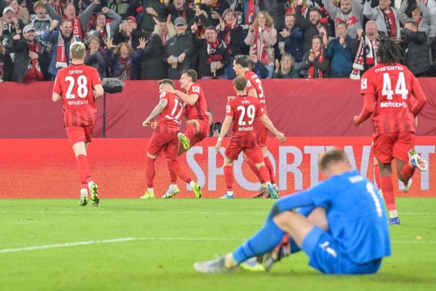 Celebration after the 3-0 goal by Lukas Kuebler SC Freiburg, 17 GER, SC Freiburg Sporting Braga, Football, Europa League, Semi-final, 2025 2026 season, 07 05 2026 GER, SC Freiburg Sporting Braga, Football, Europa League, Semi-final, 2025 2026 season, 07 05 2026 Freiburg Copyright: xEibner-Pressefoto ThomasxHessx EP_THS